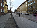 Tv&iacute;stefnust&iacute;gur &ouml;&eth;ru megin g&ouml;tu &iacute; &iacute;b&uacute;&eth;ahverfi - Hj&oacute;la&eth; &iacute; Malm&ouml;