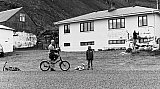 Hj&oacute;lafer&eth; um Strandir